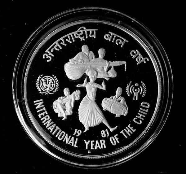 1981 India International Year of the Child - UNESCO, 100-Rupees Silver 925 Proof Large Coin, 44 mm 58.39 Grs.